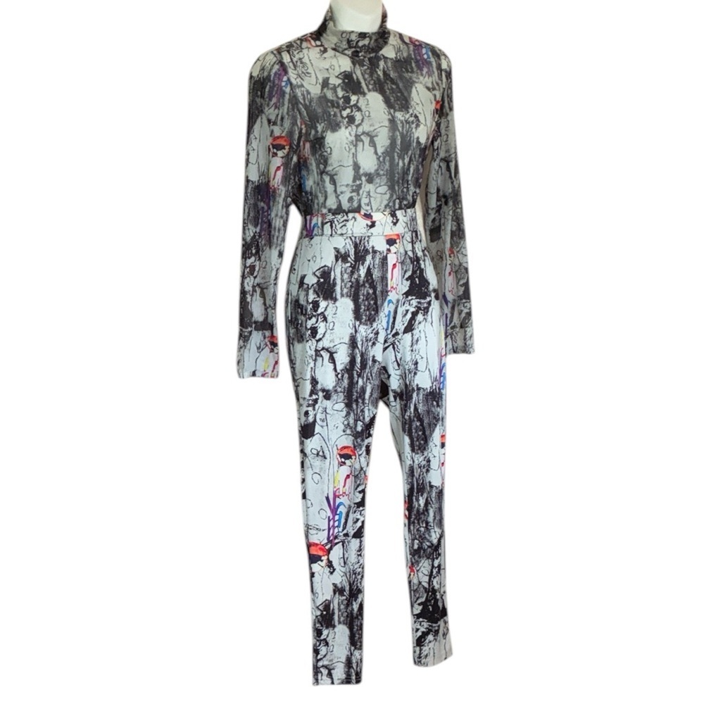 Halfheart 2 piece set--Bodysuit Top & Pants Women's L, Light Gray abstract print